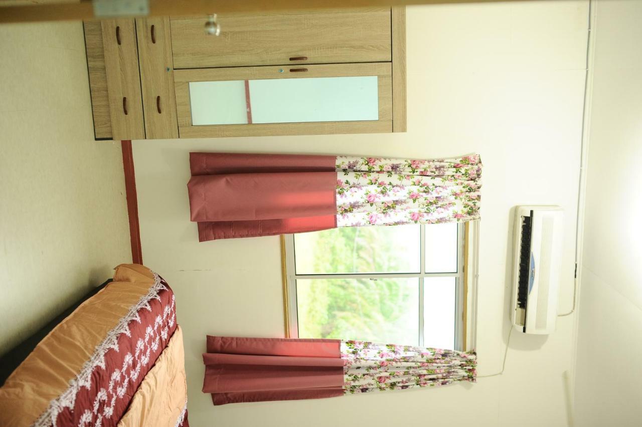 Art Homestay Semporna Exterior photo